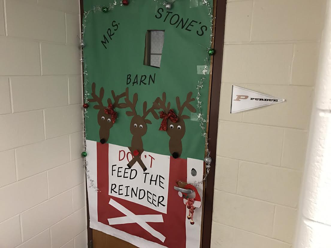 PTO Student Council Christmas Door Decorations 4